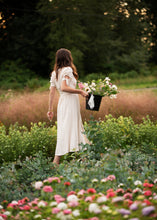 Load image into Gallery viewer, MUSIC &amp; FLOWERS AT THE FARM - Friday August 28th
