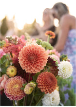 Load image into Gallery viewer, Saturday October 7th Thanksgiving Dahlia Bouquet Workshop - Afternoon - Noon to 2pm
