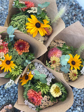 Load image into Gallery viewer, Summer Flower Subscription - Three Weeks of Flowers in August
